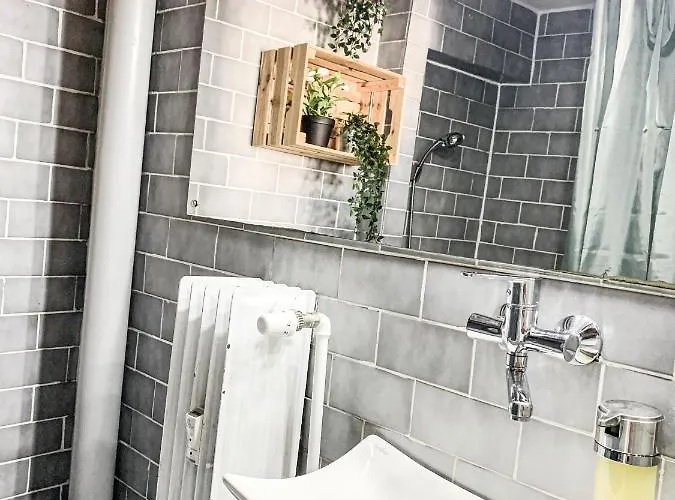 Charming Old Town Apartment In Bratislava Apartmán