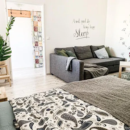 Charming Old Town Apartment In Bratislava Apartman